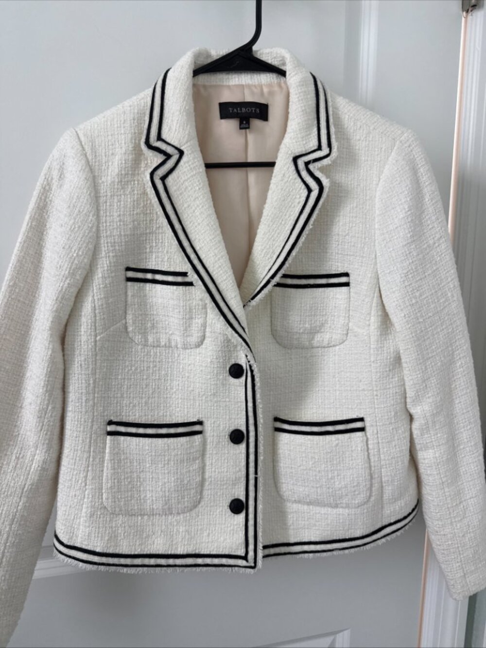 Talbots Tweed Blazer Ivory Black Piping Fringe Jacket Size 8 - Picture 2 of 6